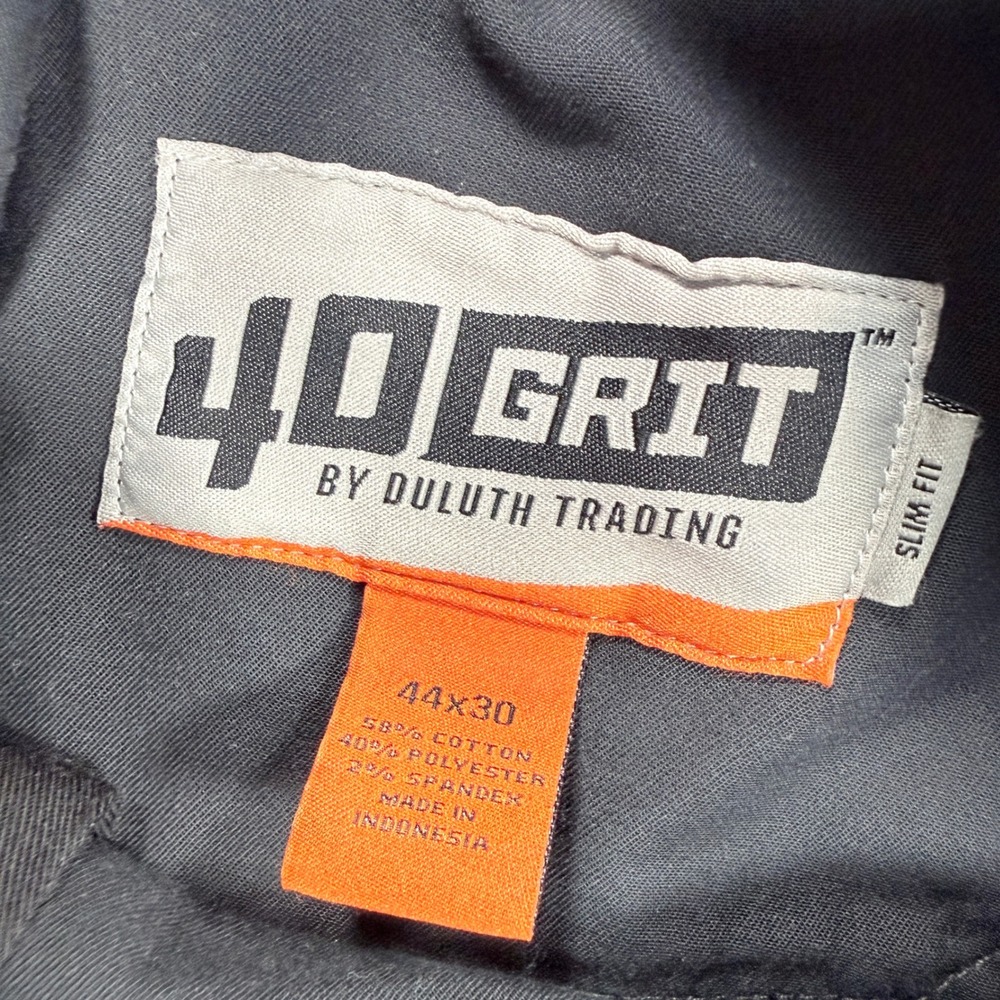 40 Grit by Duluth Trading Mens Slim Fit Cargo Pants Black 44x30 Utility Workwear - Picture 2 of 9